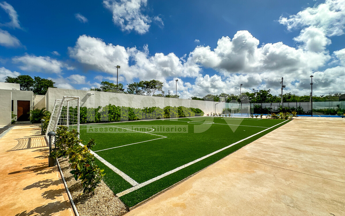 49 de 50: Cancha de Futbol