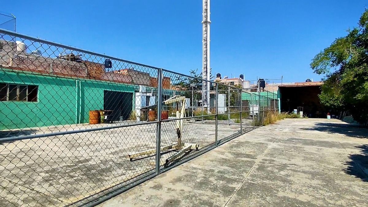 Foto 8 de Mega Terreno en Venta a 2 cuadras de Javier Mina, Col. Agustin Yañez