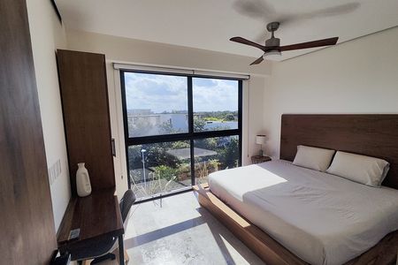 Luna Residence 301