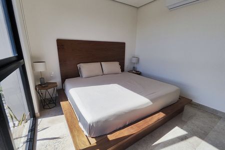Luna Residence 301