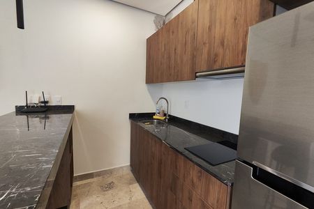 Luna Residence 301