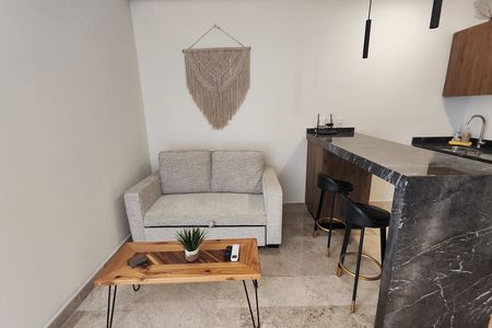 Luna Residence 301