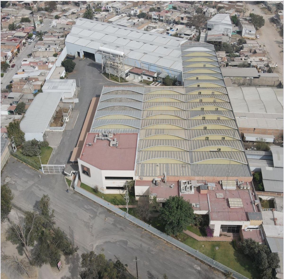 Foto 4 de EN RENTA Bodega de 5000 construidos