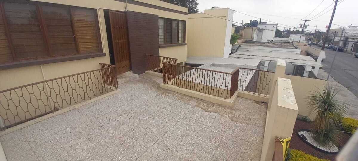https://assets.easybroker.com/property_images/4854833/82392046/EB-RQ4833.jpeg?version=1731519242
