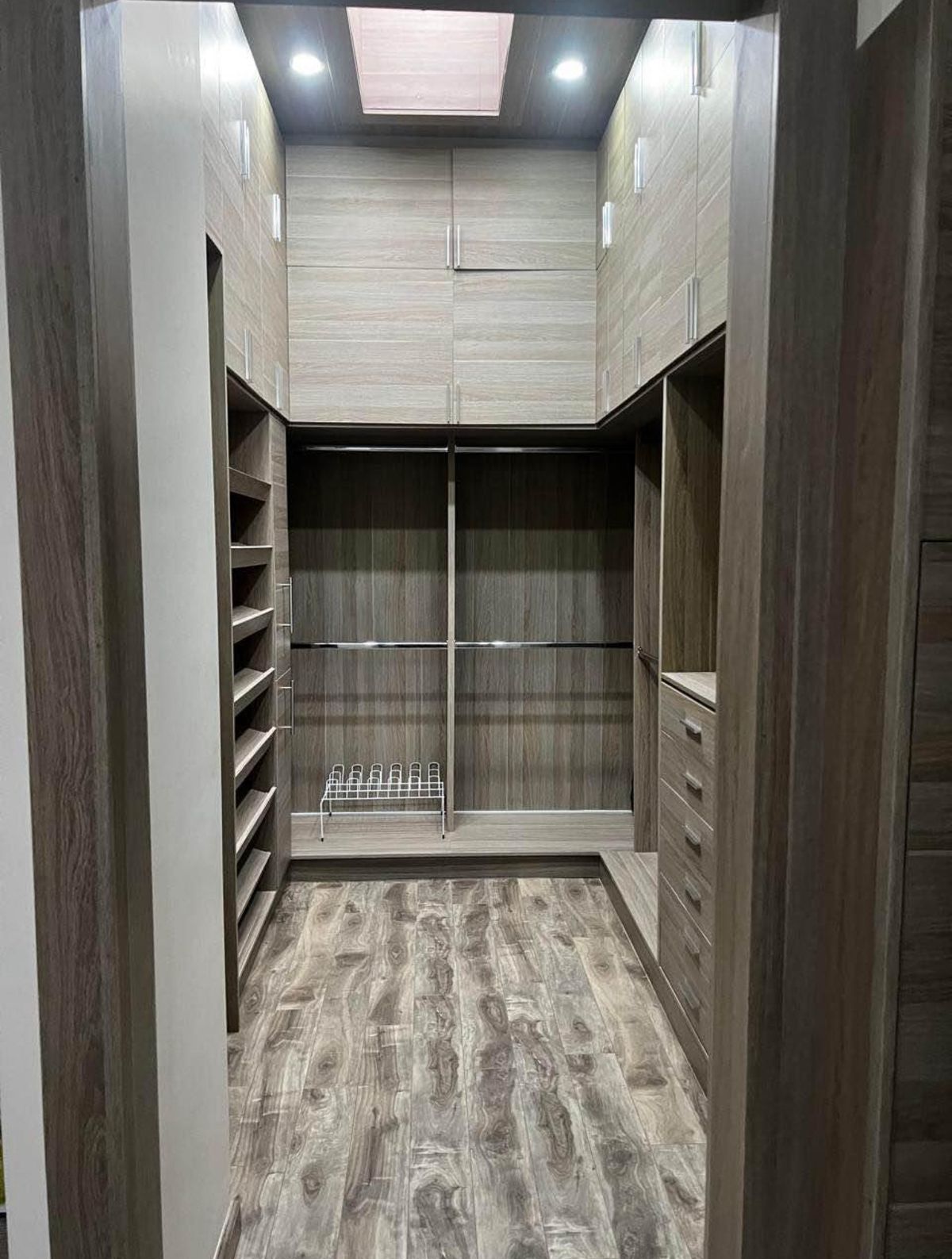 10 de 12: Walking closet