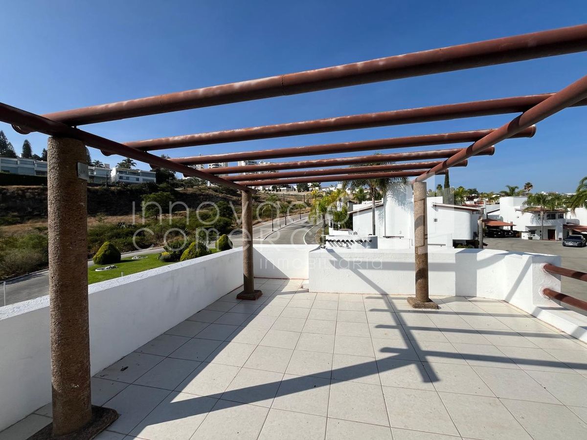 26 de 44: Roof top