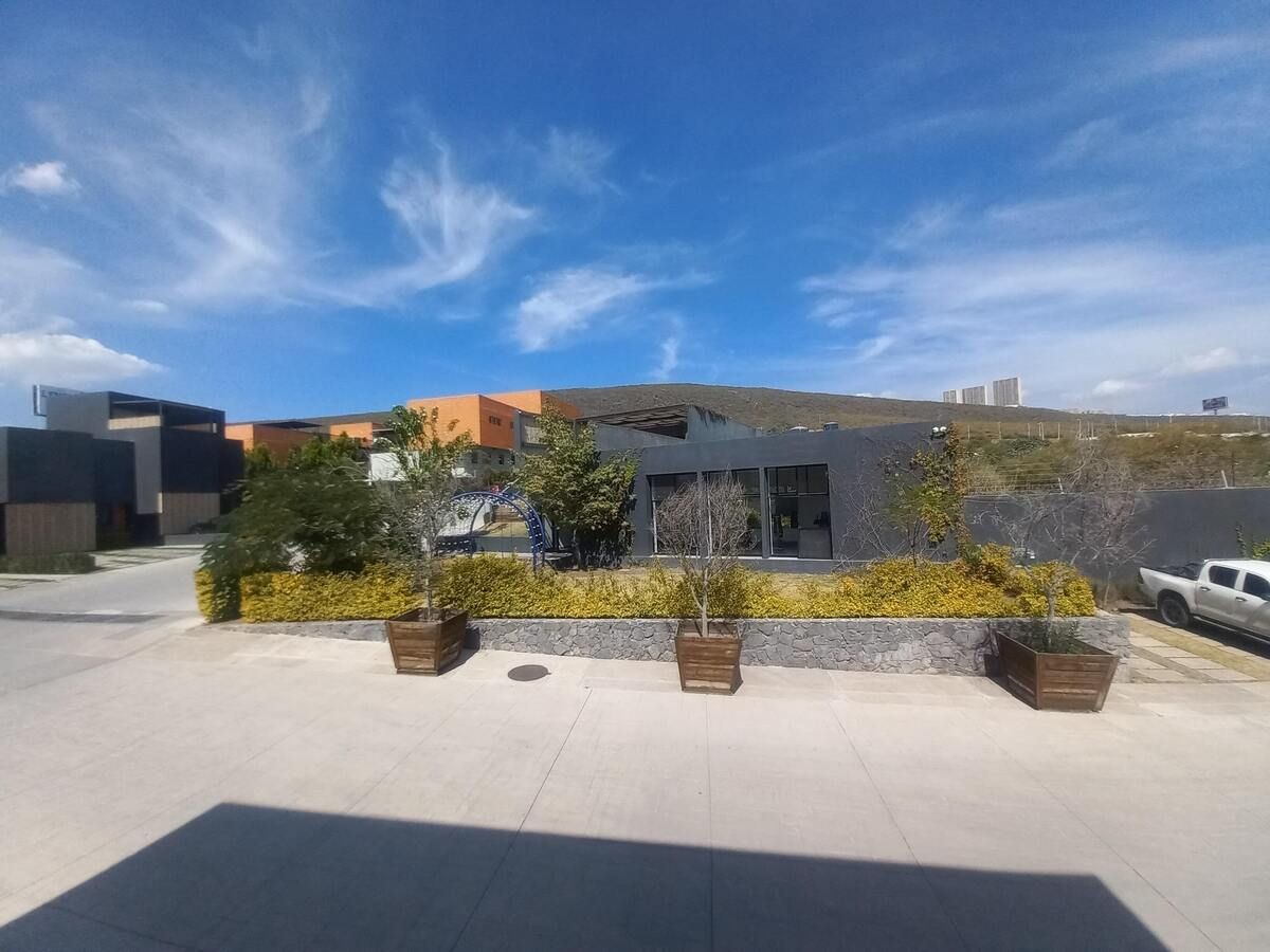 25 de 28
