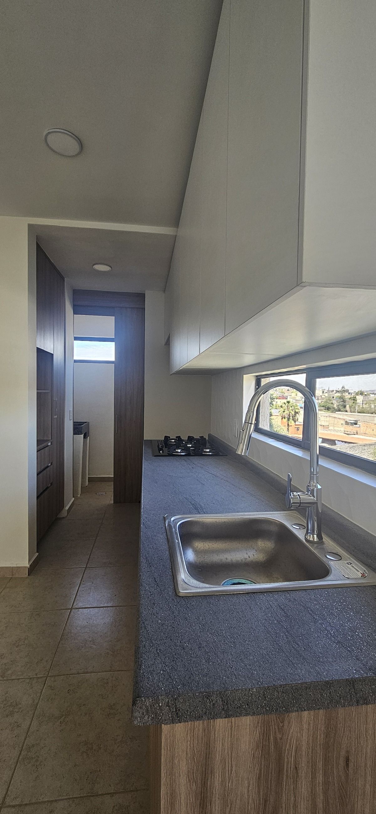 6 de 24: Cocina integral