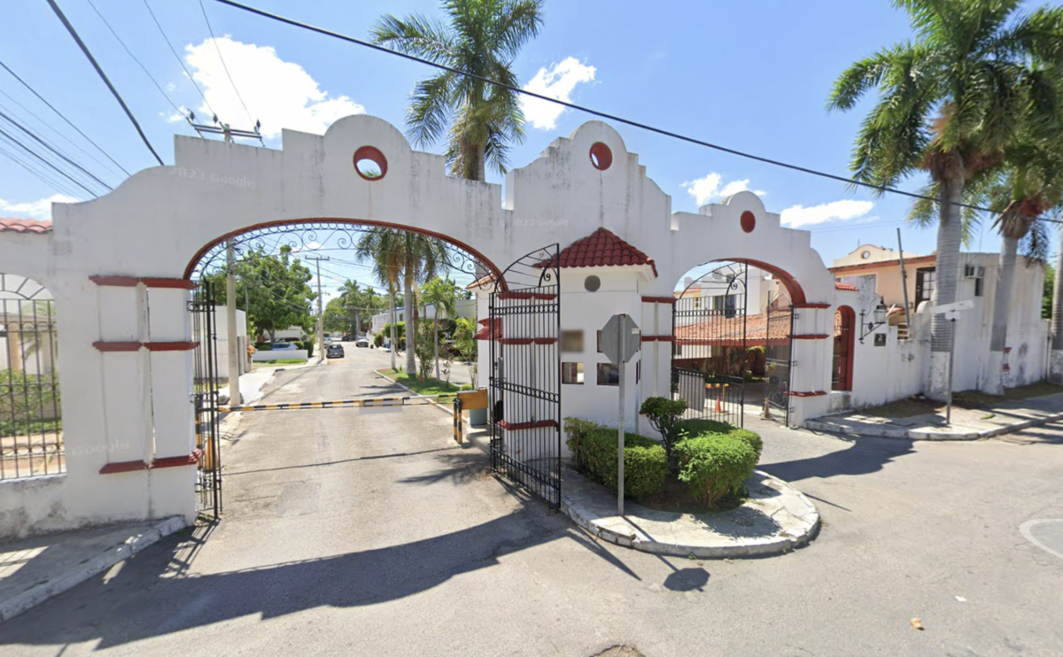 24 of 24: Privada con seguridad 24//