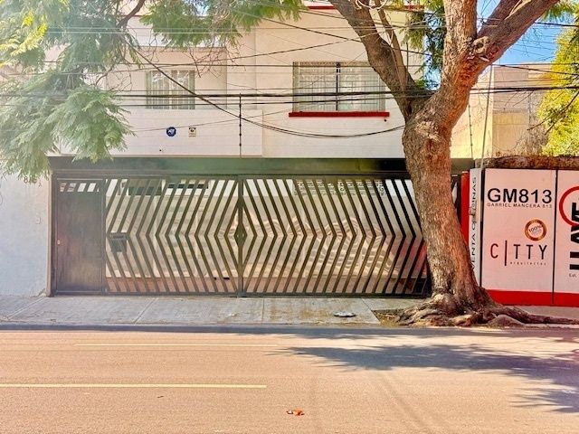 Aluga-se casa com uso do solo para escritórios em Del Valle Centro, foto 1 de 50