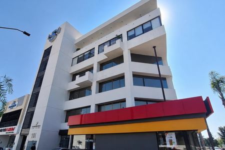 OFFICE FOR RENT IN BOSQUES DEL PRADO