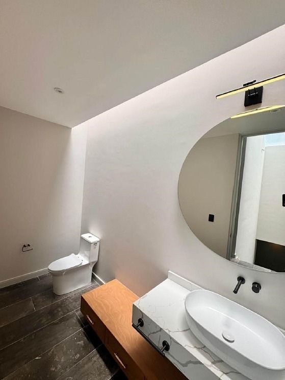Casa en Tres Marías: 4 Recámaras, Campo de Golf, foto 1 de 23