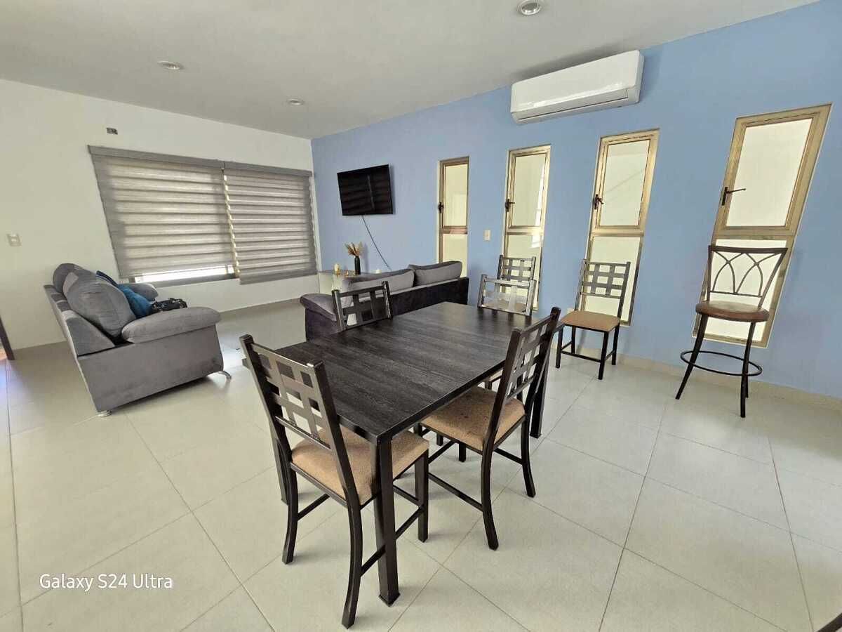 CASA EN RENTA EN RESIDENCIAL LOMAS VERDES, foto 1 de 32