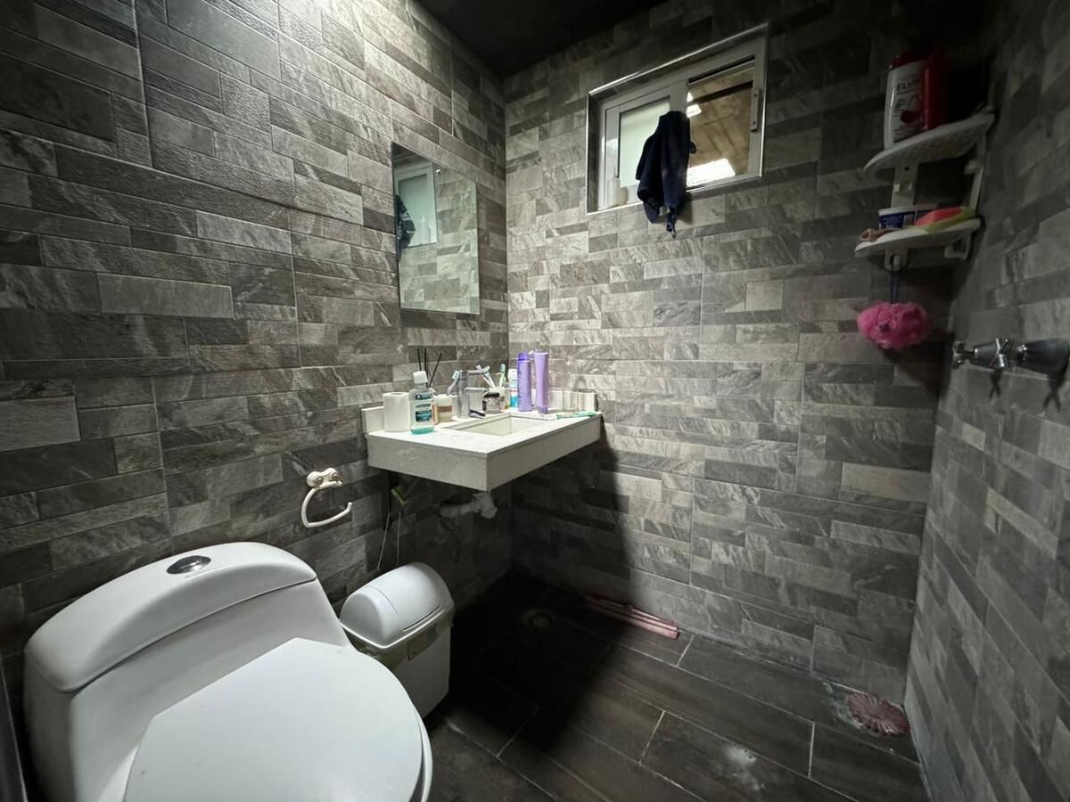 Baño 1, foto 7 de 32