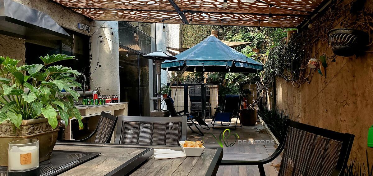 3 de 36: Terraza con Jacuzzi