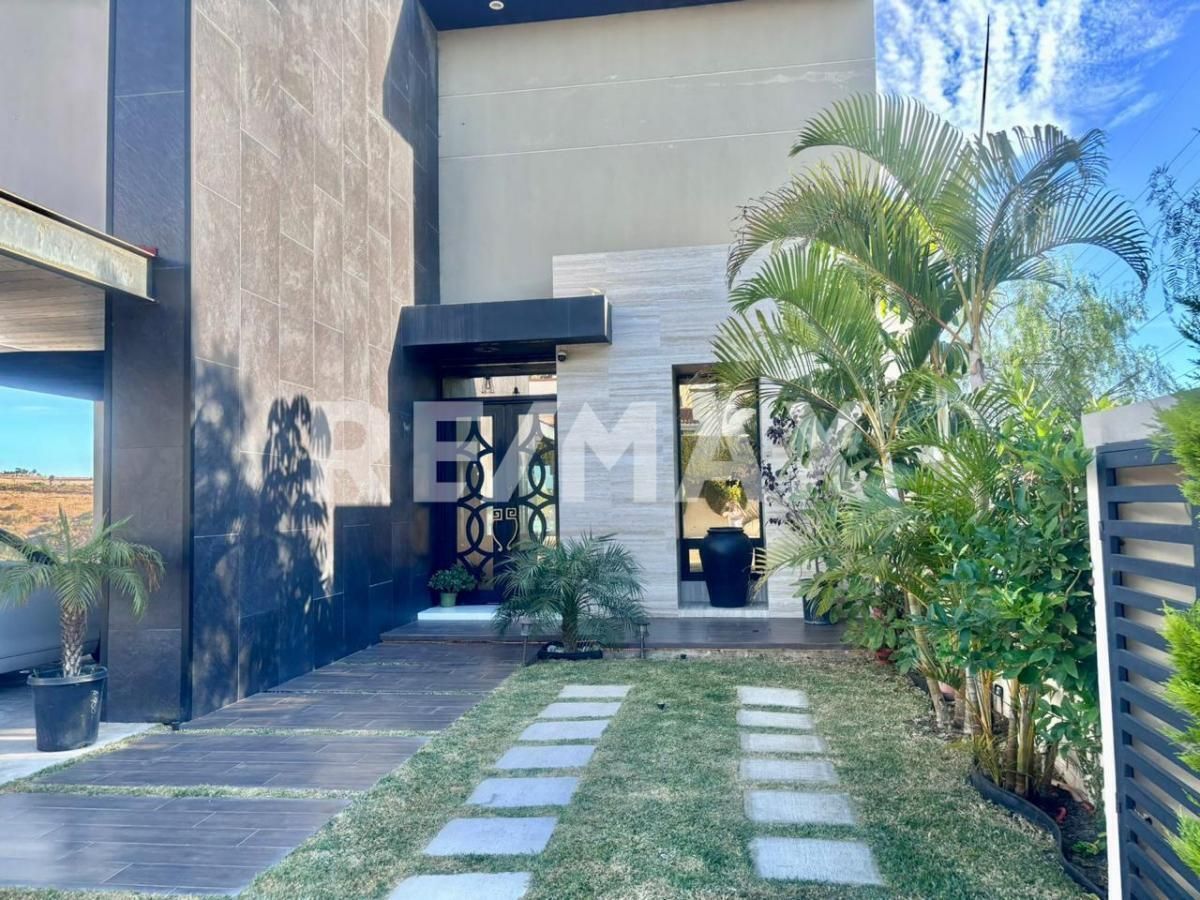 CASA EN VENTA, foto 1 de 21