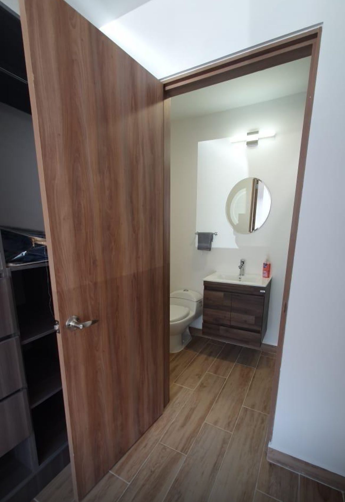 2 de 4: Baño compartido