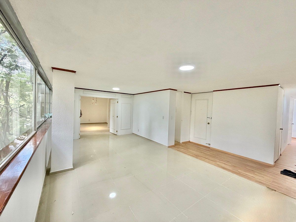 Apartment in Polanco V Sección, Miguel Hidalgo, photo 2 of 22