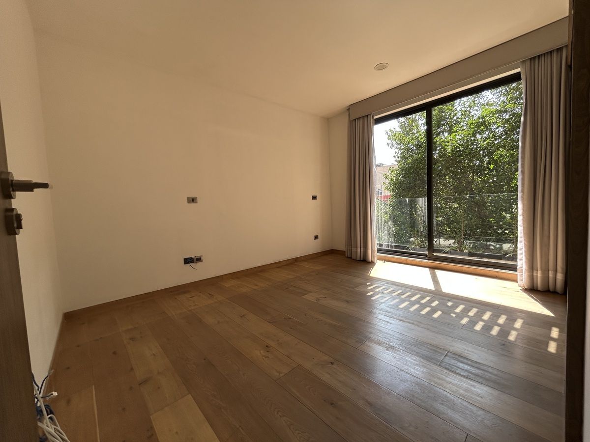 16 de 32: Recámara 2 con balcon