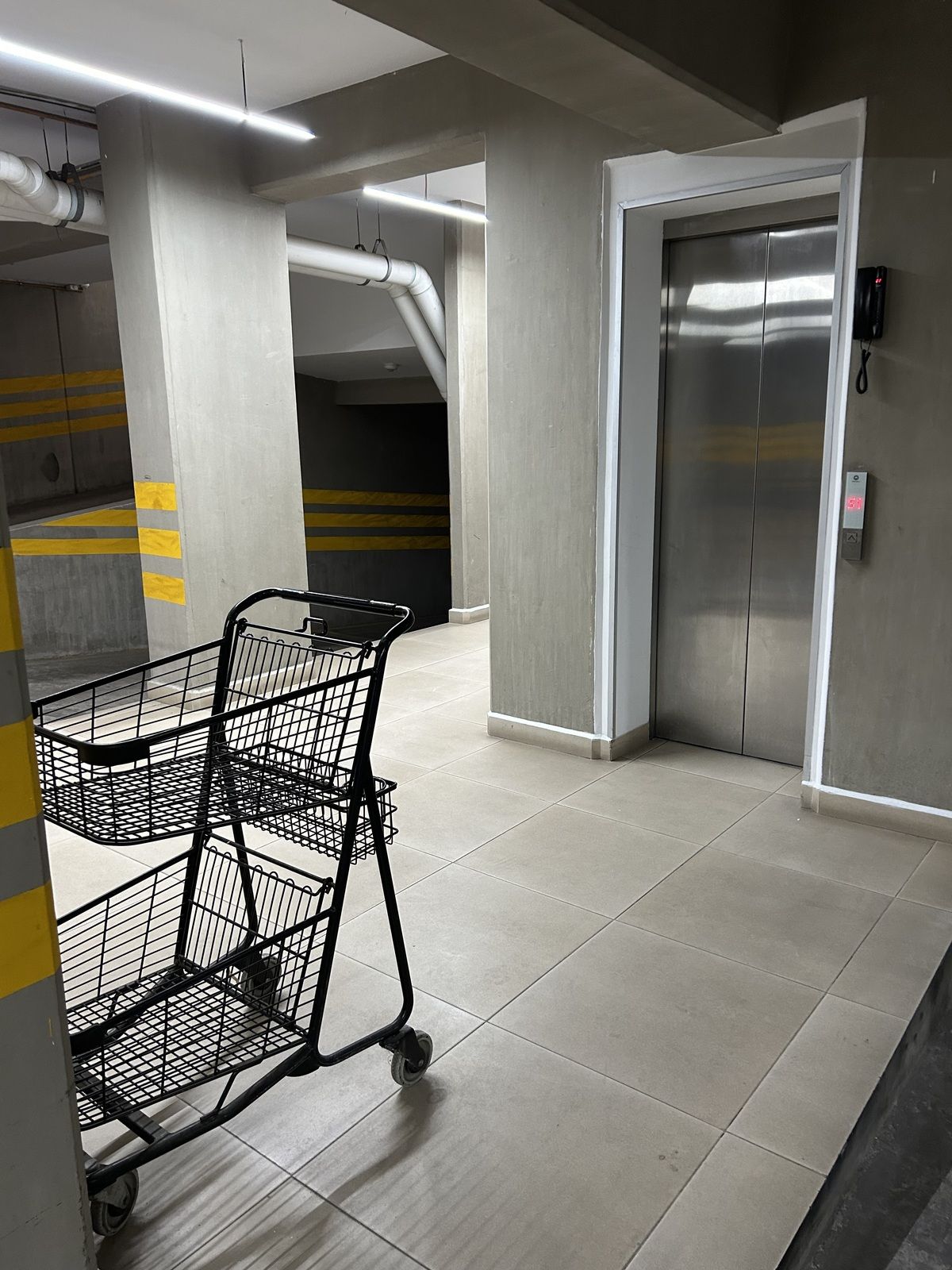 29 de 32: Elevar al estscionamiento