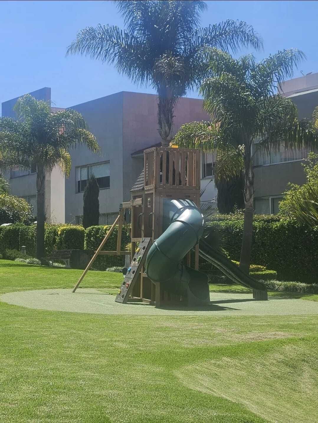 4 de 39