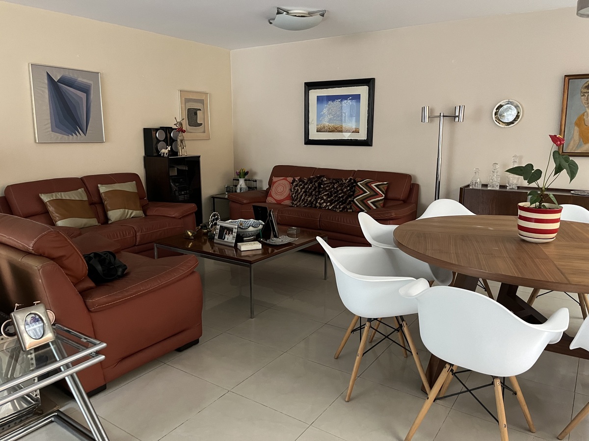 7 de 36: SALA COMEDOR