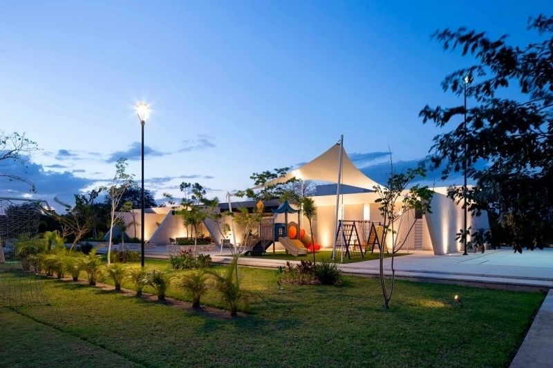 1 of 28: Terreno en Venta Merida