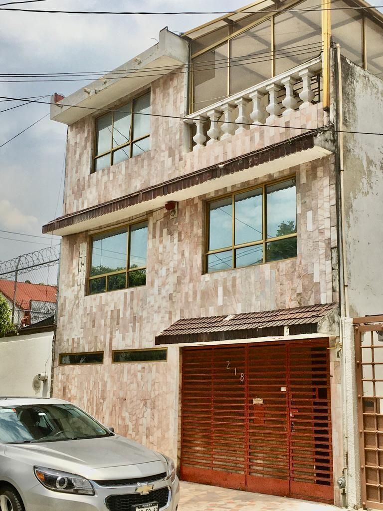 https://assets.easybroker.com/property_images/4868302/82653870/EB-RR8302.jpeg?version=1732069399