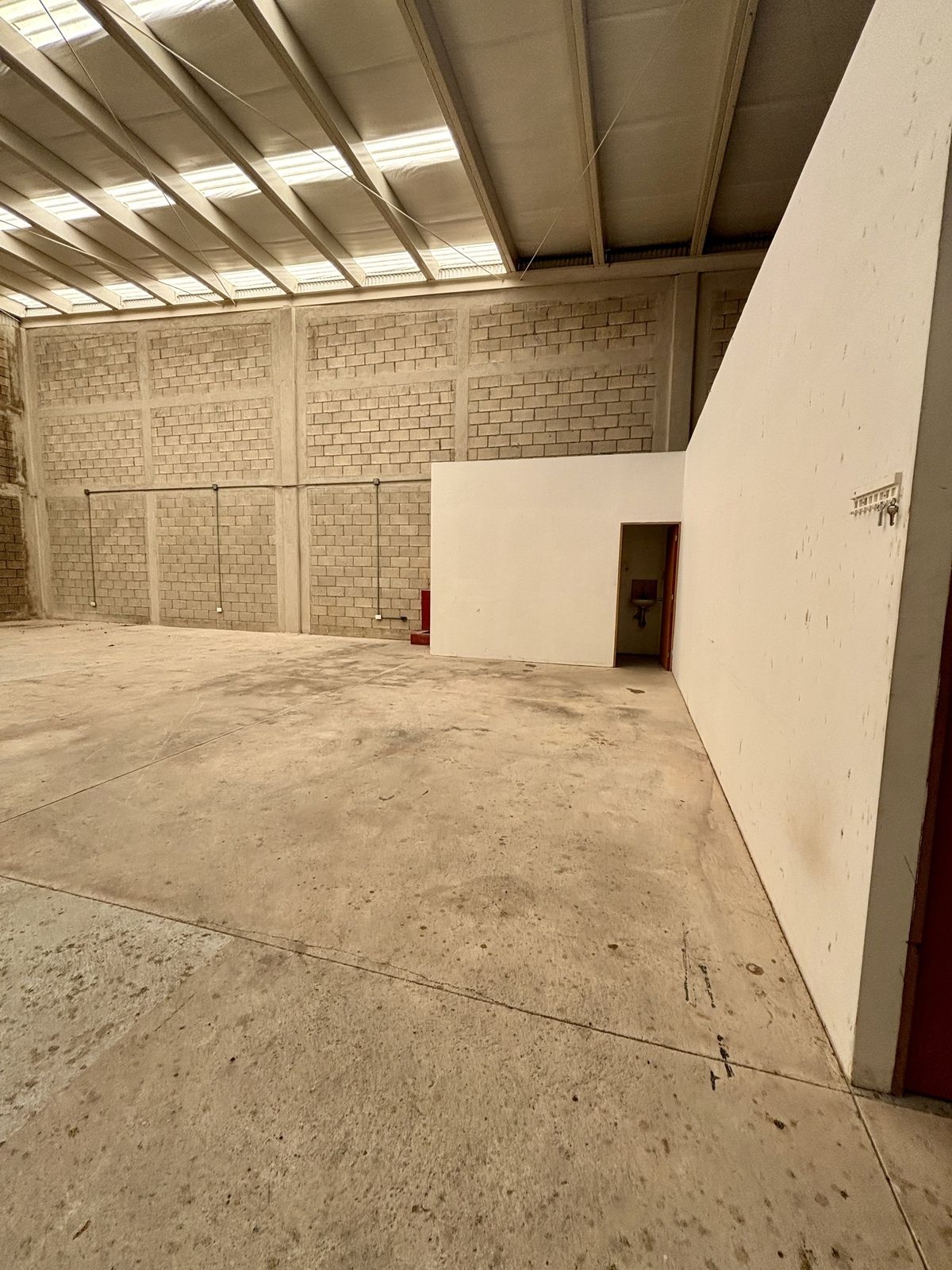 Commercial Storage Unit in Alfredo V Bonfil, Benito Juárez, photo 10 of 16