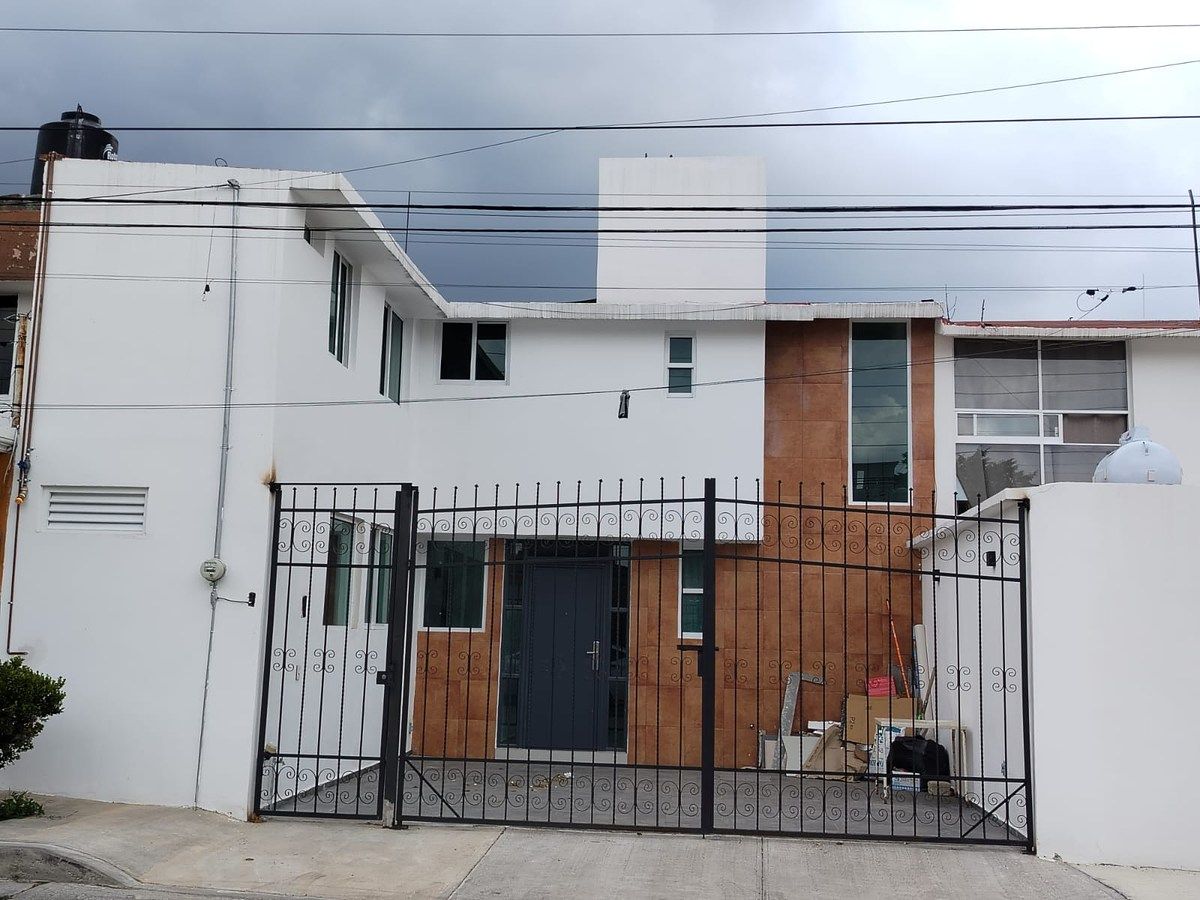 PACHUCA VENDE O RENTA CASA IDEAL PARA OFICINAS EN FRACCIONAMIENTO CONSTITUCION, foto 1 de 22