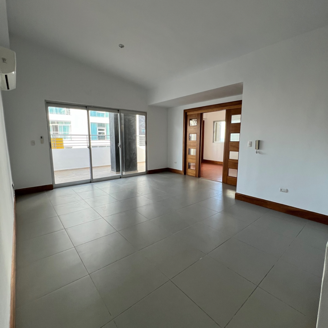 Apartamentos en Venta Ensanche Serrallés, Santo Domingo