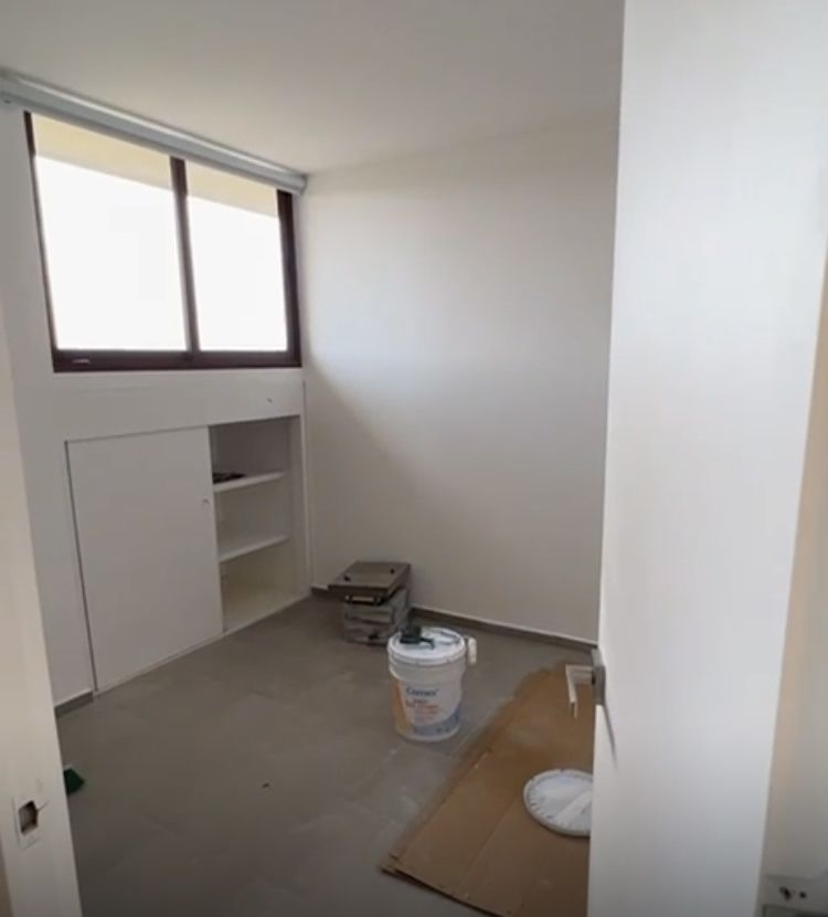 5 de 13: Cuarto de servicio