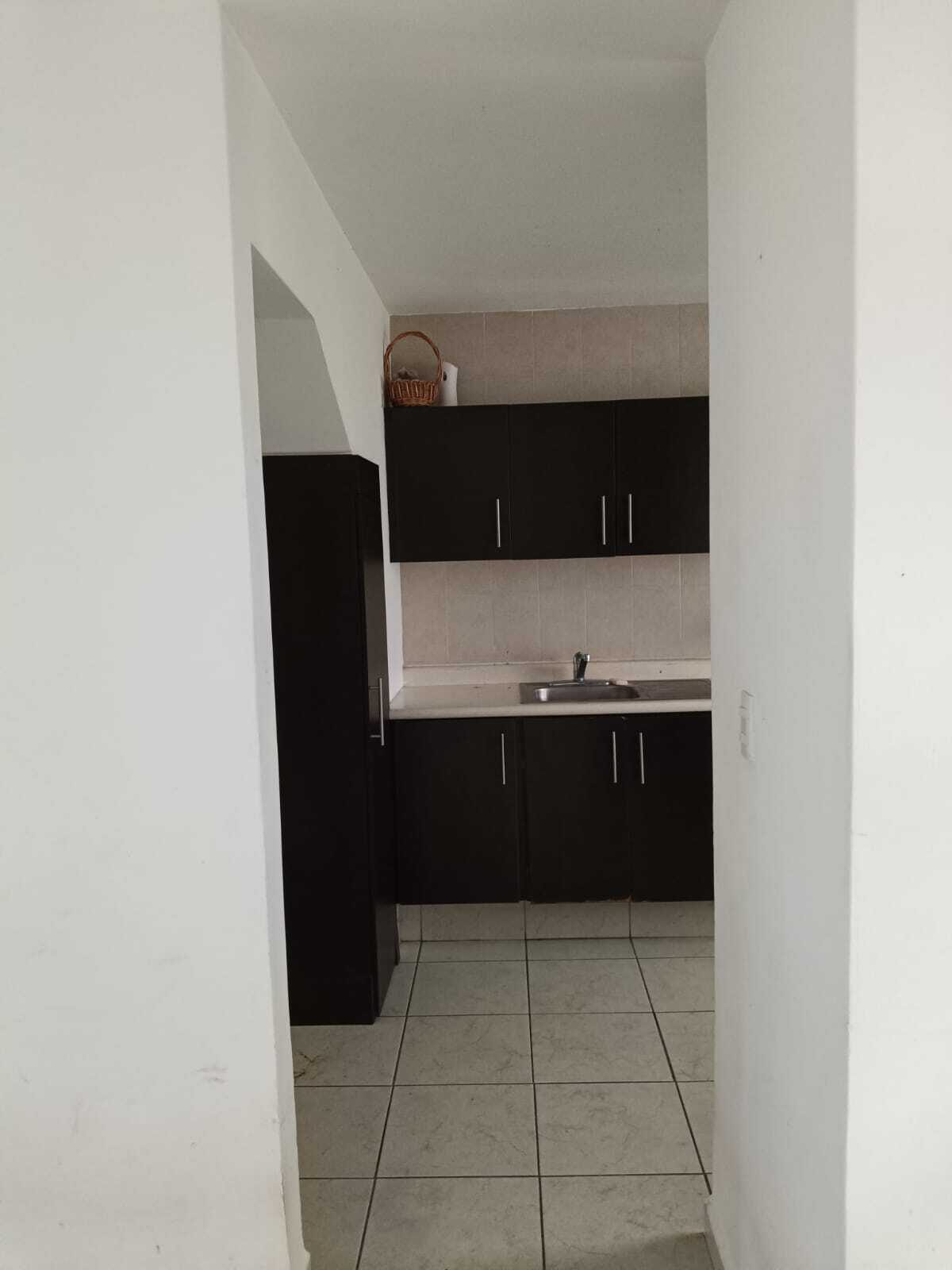 6 of 21: COCINA INTEGRAL