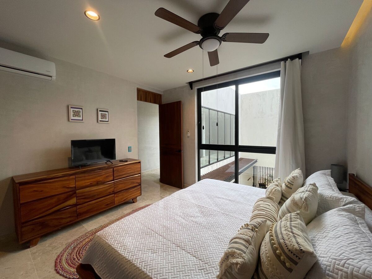 15 de 38: Cuenta con 5 habitaciones