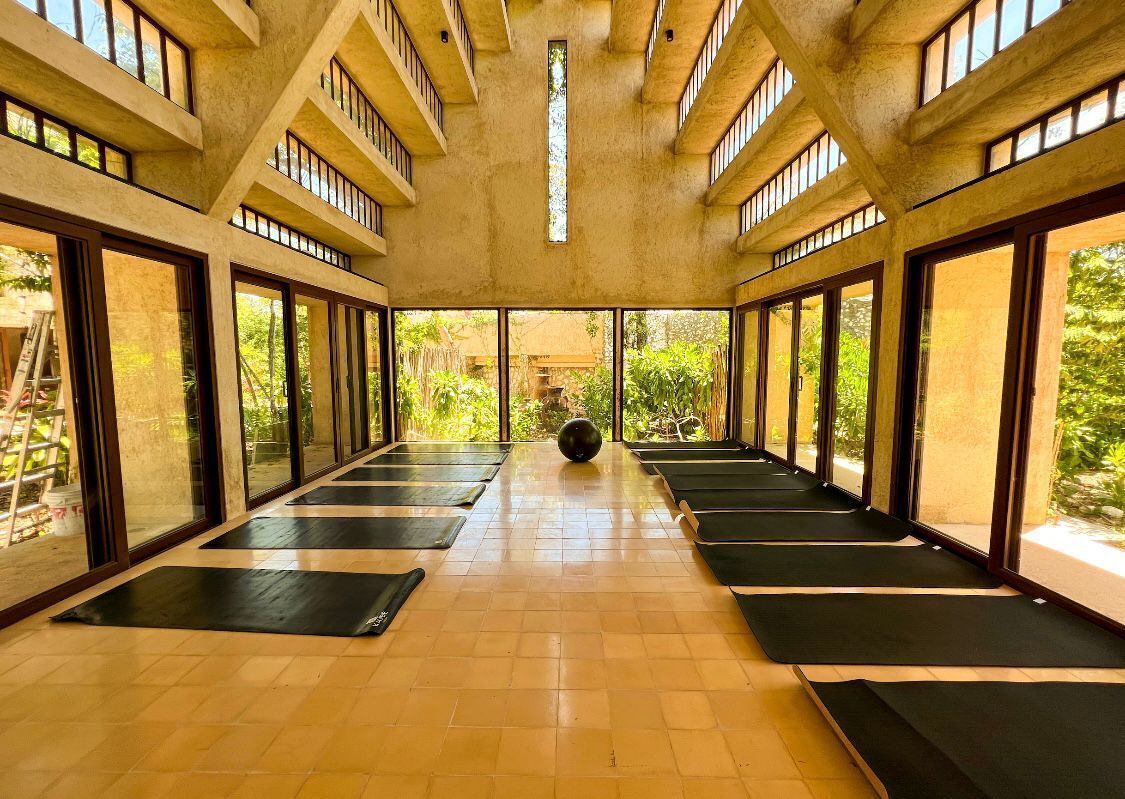 26 de 38: Salón de usos múltiples