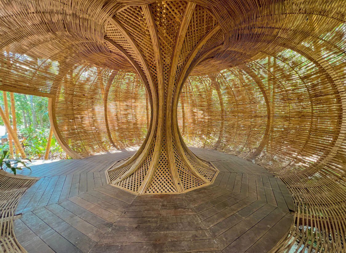 28 de 38: Parque sensorial