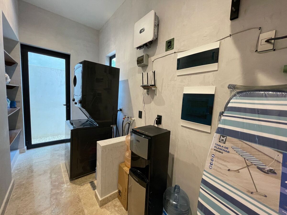 31 de 38: Cuarto de lavado