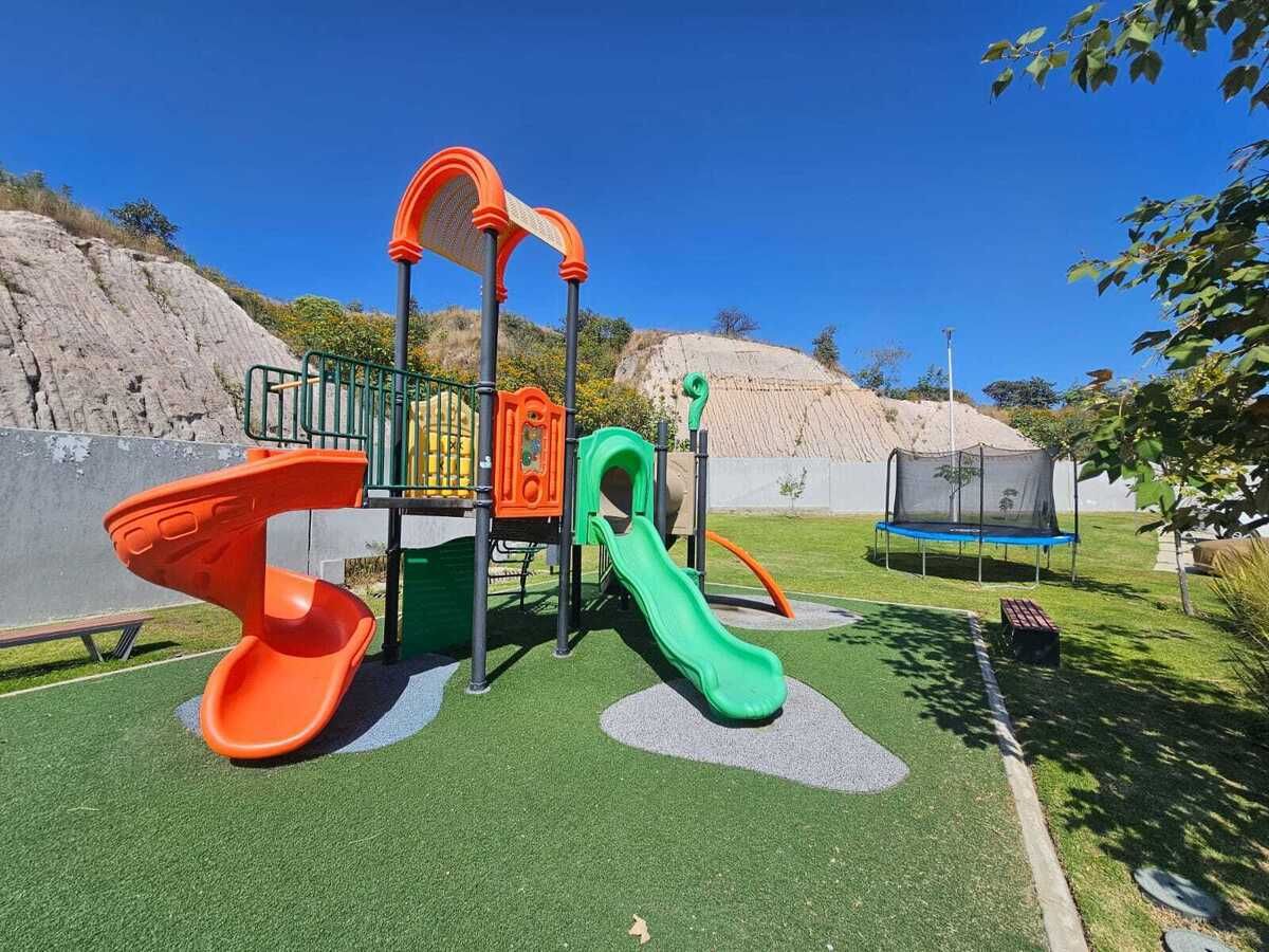 17 de 20: Área de juegos infantiles