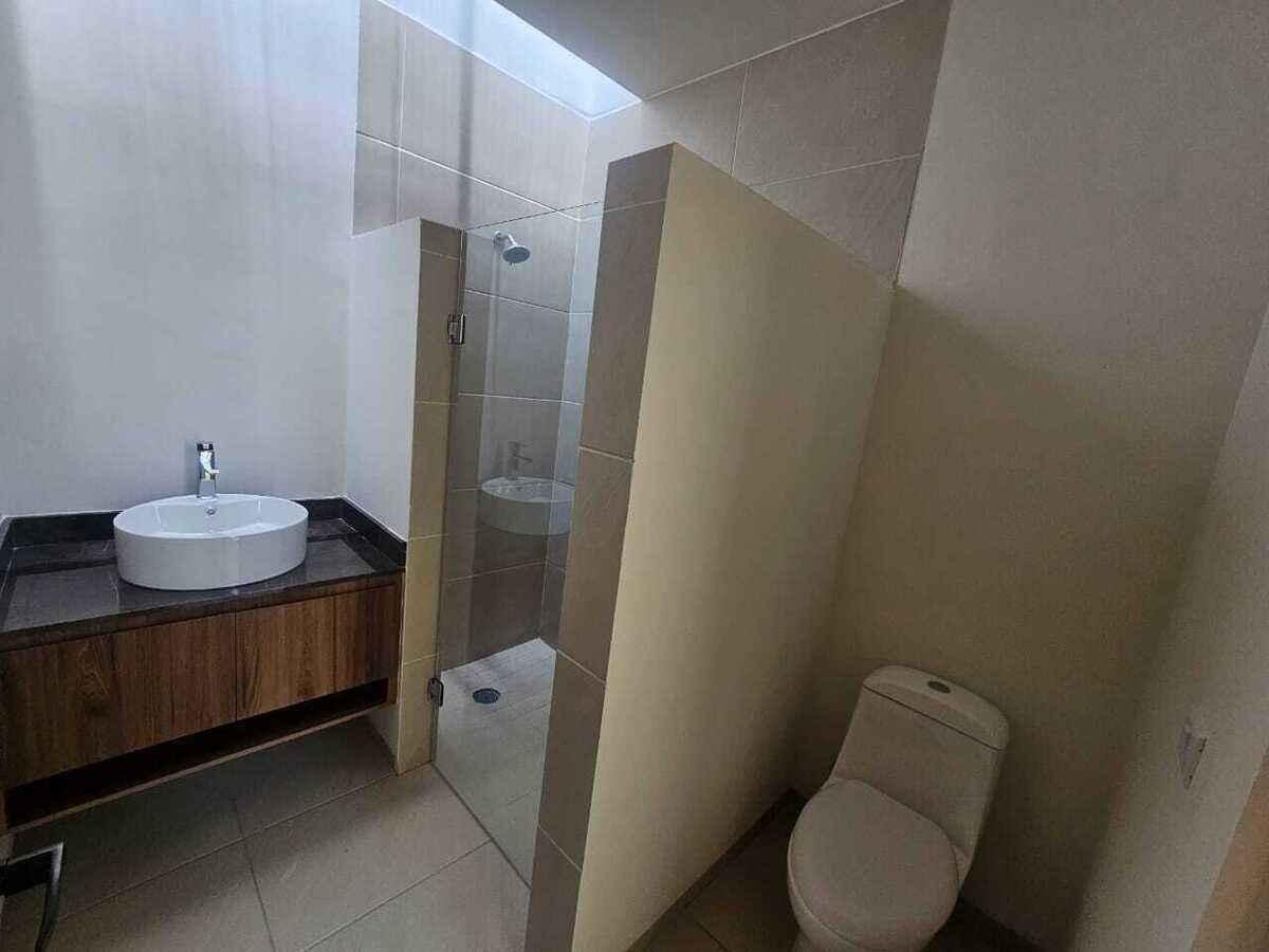 10 de 21: Baño