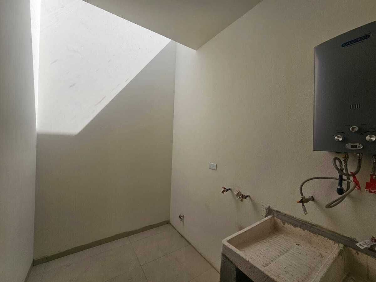11 de 21: Cuarto de lavado