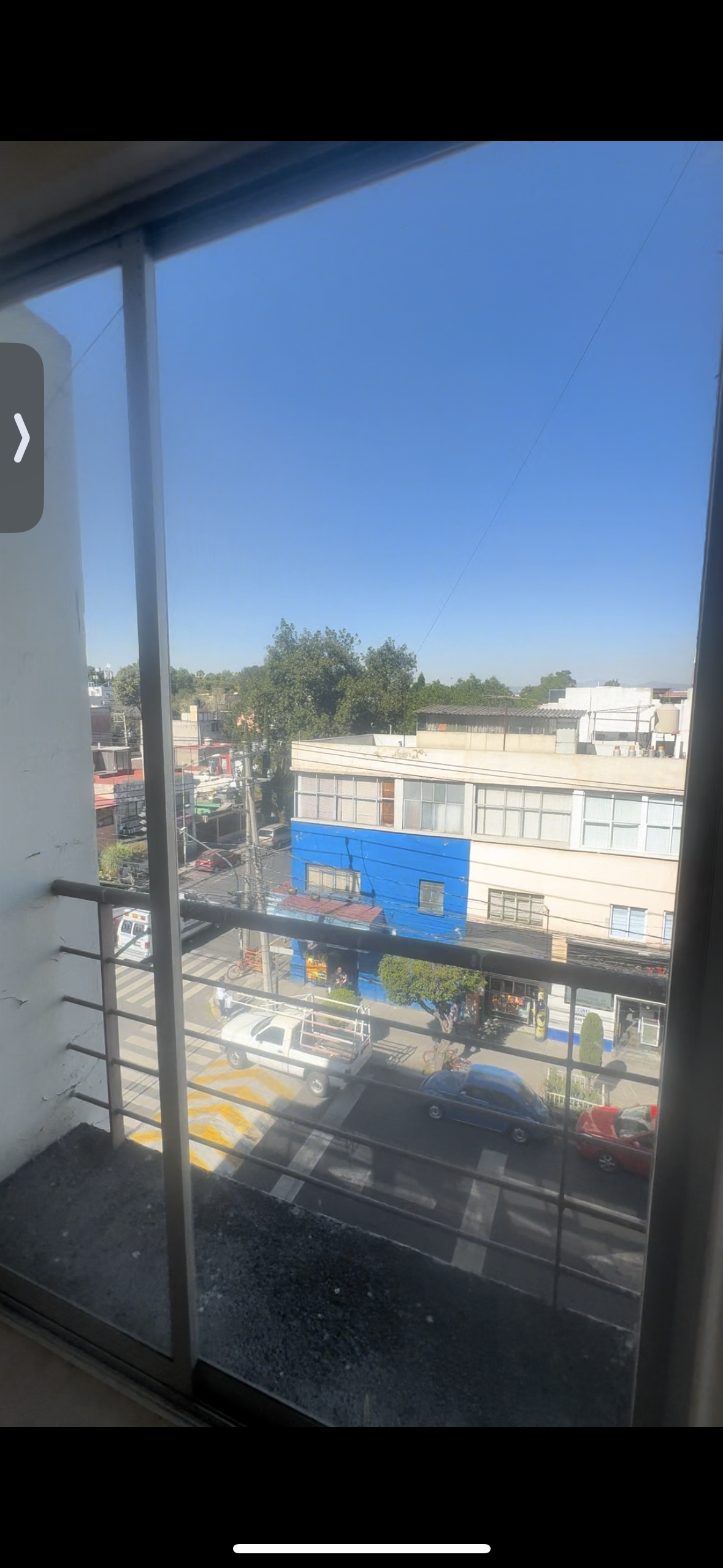 8 de 12: Balcón de recámara 1