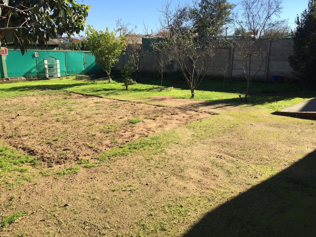 Céntrica Casa con Excelente Terreno, foto 1 de 8