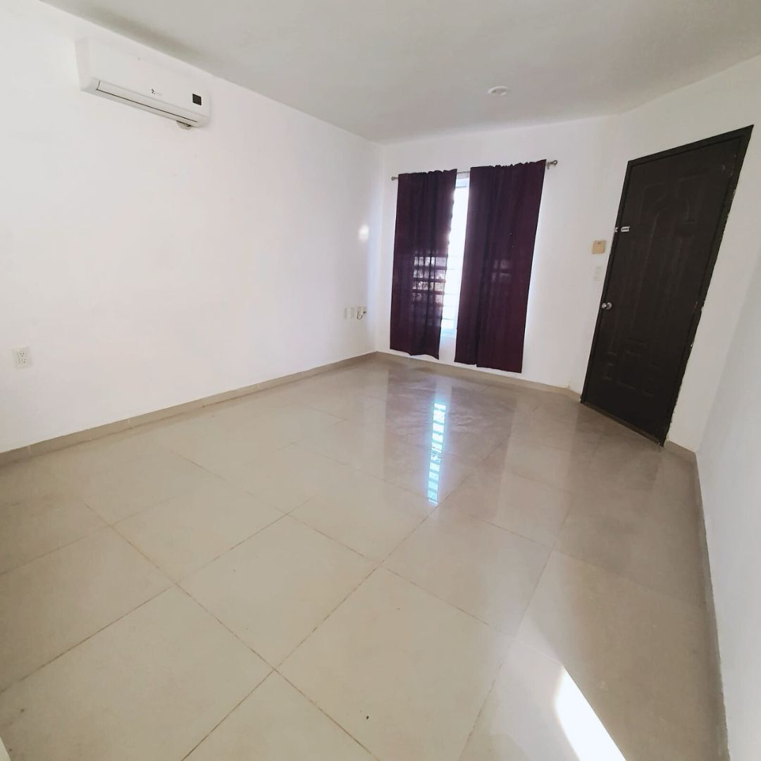 2 de 13: Sala