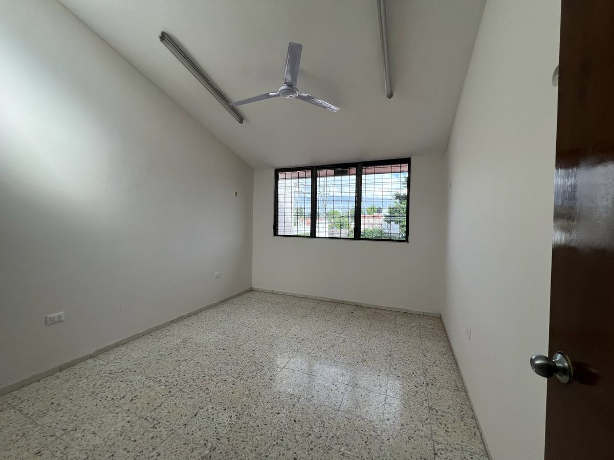 31 de 41: Recamara #2