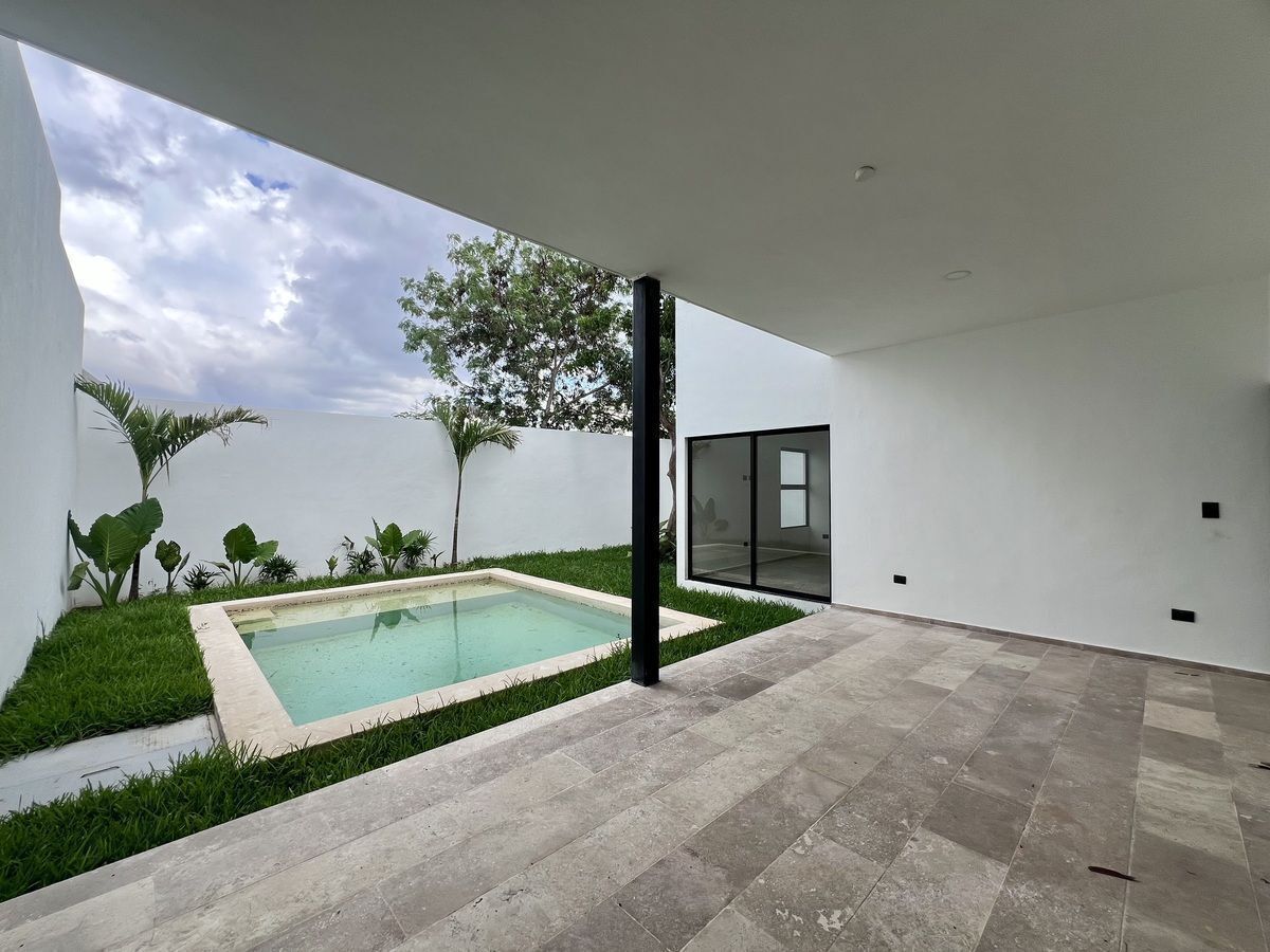 9 de 32: TERRAZA TECHADA Y ALBERCA IDEAL PARA DISFRUTAR EN FAMILIA