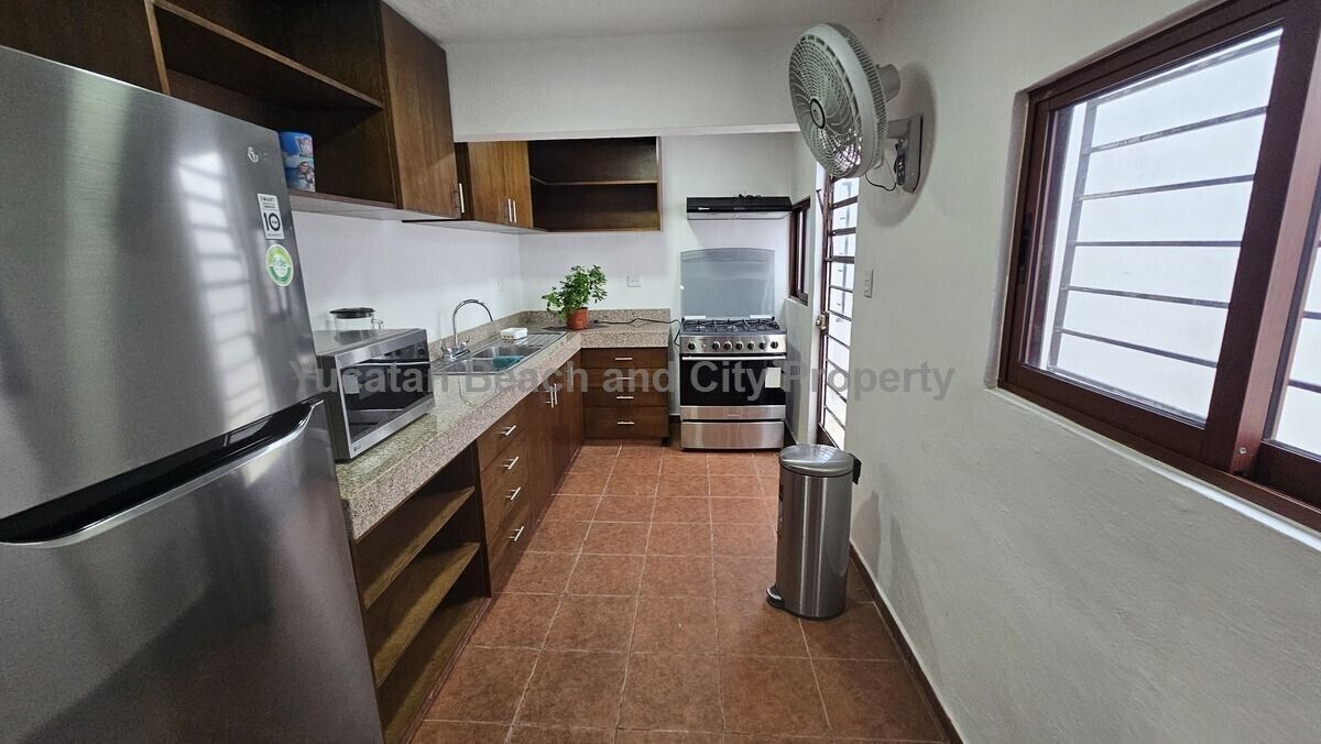 9 of 24: Kitchen