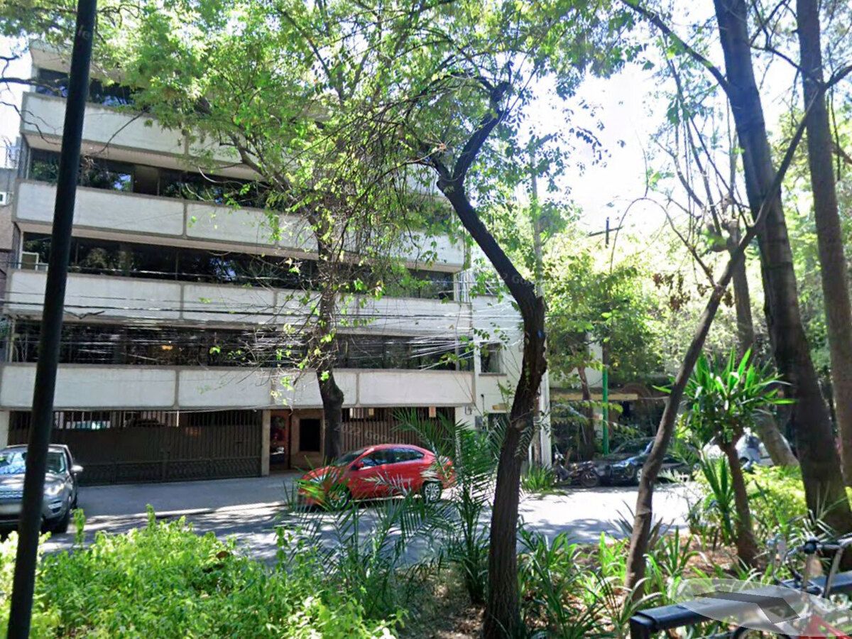 2 de 17: Fachada edificio