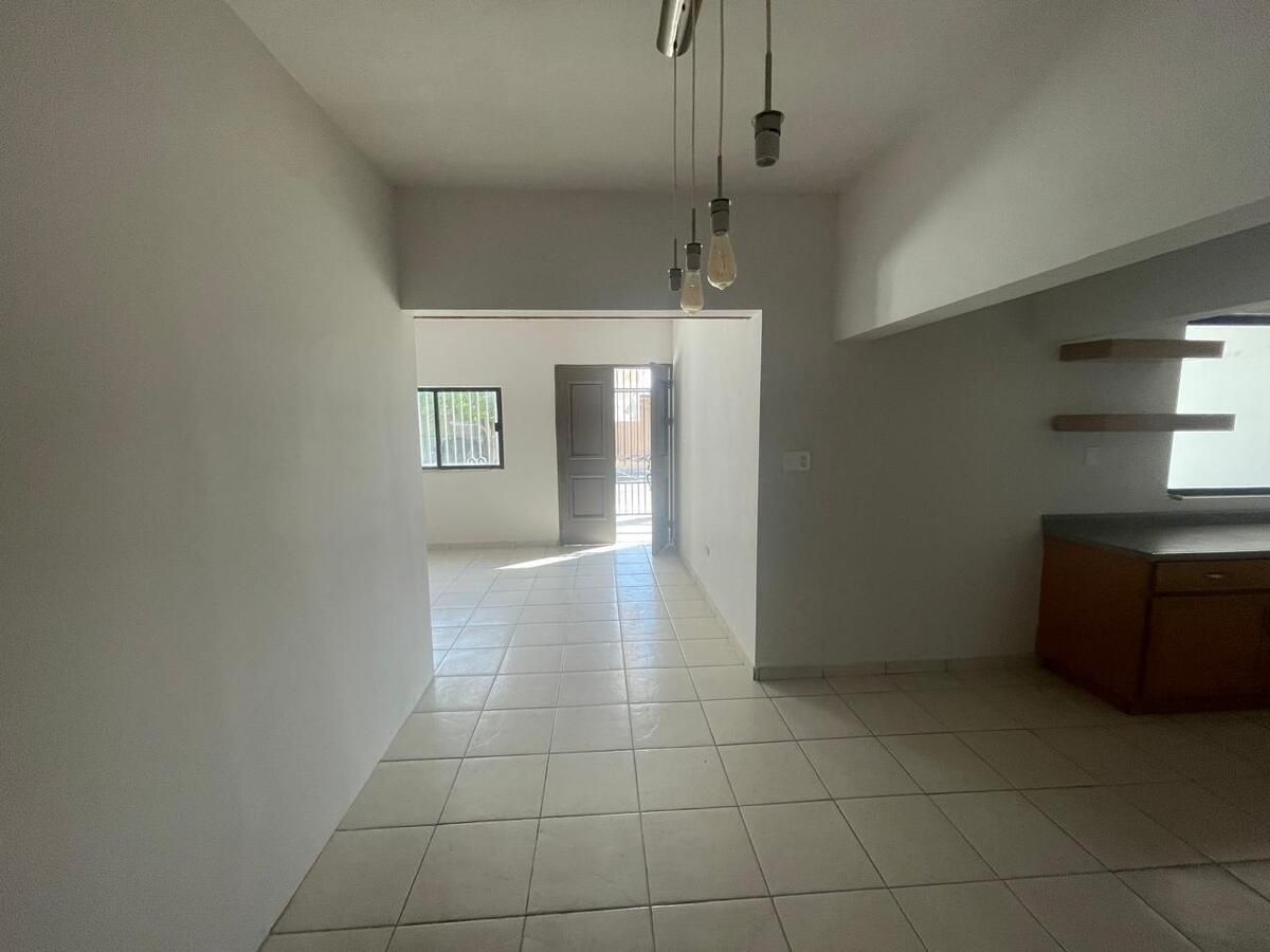 20 de 20: vista posterior de cocina comedor y sala