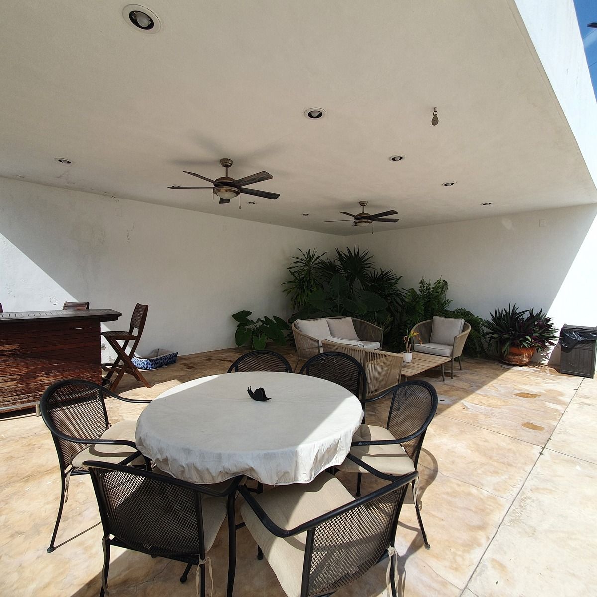 18 de 21: Terraza Techada