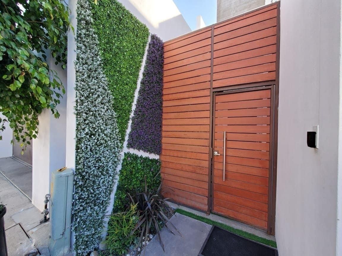 Renta de casa con amplios espacios | Privada en Hacienda Agua Caliente